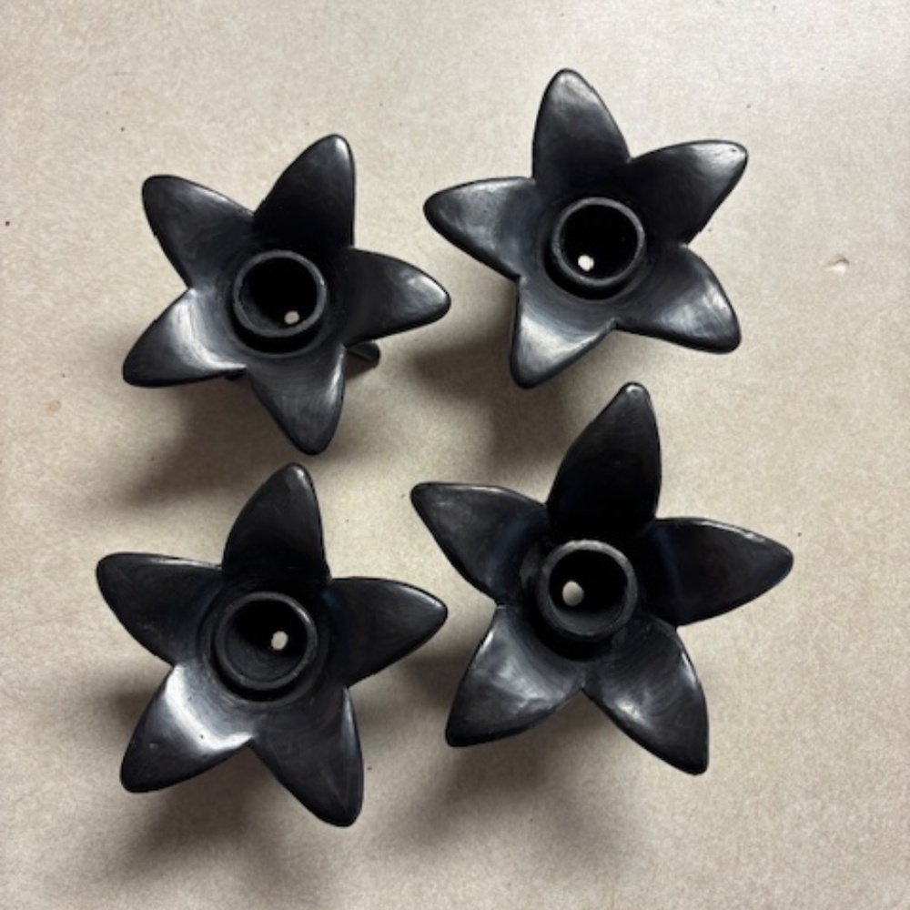 Beautiful flower set of 4- Barro Negro Pottery candle holders